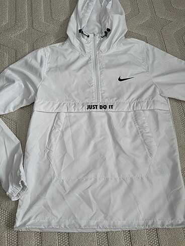 Nike eşofman üstü