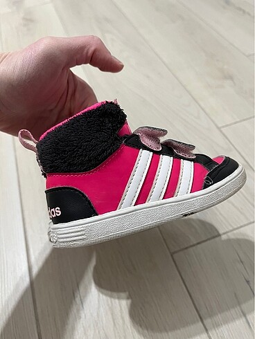 21 Beden pembe Renk Adidas neo spor ayakkabı