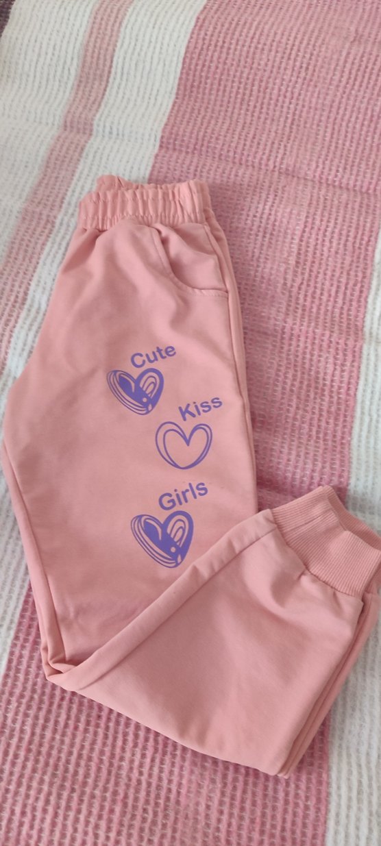 Pembe Baskılı Kız  Takımı - Görsel 3