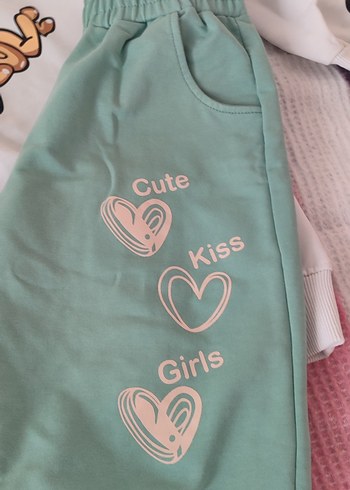 Kız Çocuk Yeşil Baskılı Rahat Takım - Görsel 3