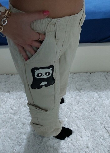 BDG URBAN OUTFITTERS Y2K CARGO PANT.