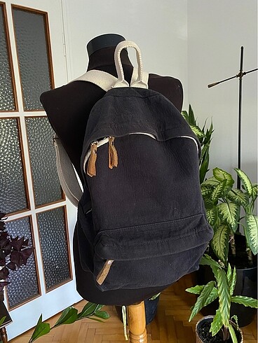 Brandy Melville marka SIRT ÇANTASI