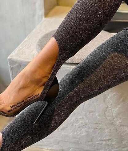 Zara Gri Yüksek Bel Simli Tayt Çorap