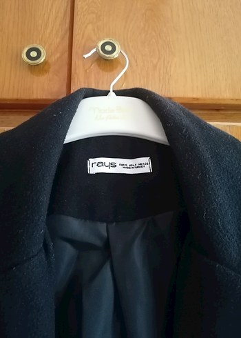 Siyah Kuşaklı Kadın Kaban - Görsel 4