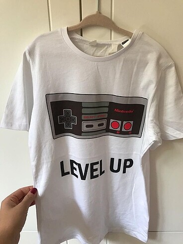 H&M H&M tshirt