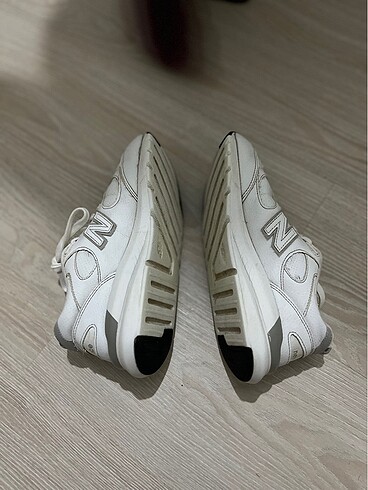 Spor ayakkabı - Görsel 3