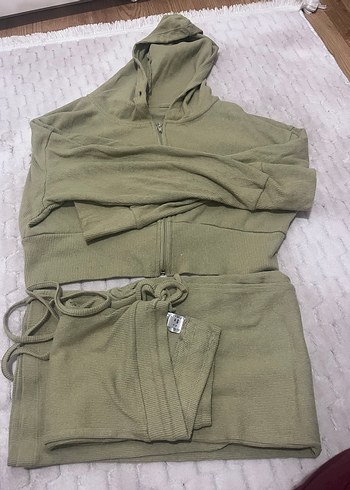 Kapüşonlu Fermuarlı Kadın Eşofman Takımı - Görsel 2