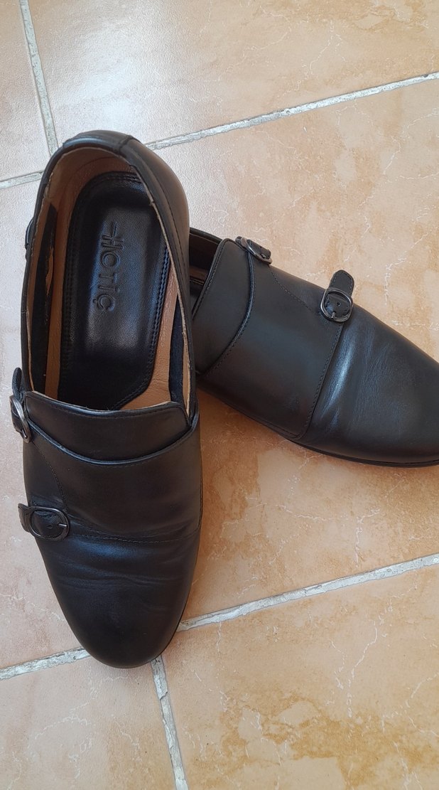 Siyah Deri Tokalı Klasik Ayakkabı - Görsel 3