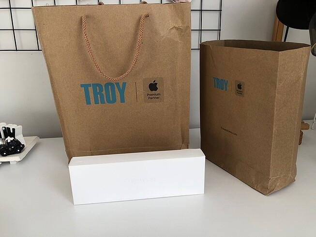 MR973 Apple Watch 9 GPS 45mm M/L Yıldız Işığı