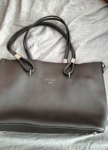 Guess çanta hiç kullanılmadı 0 ürün