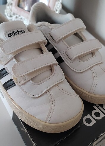 26 Beden beyaz Renk Orijinal adidas 