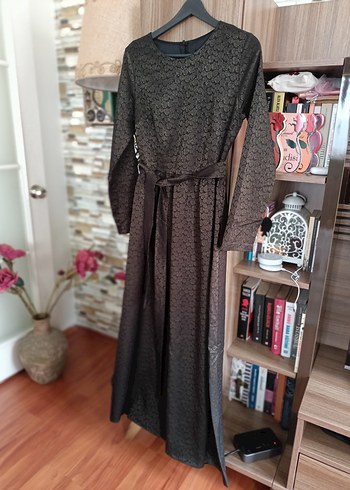 Uzun Kollu  halı jakar kumaş Elbise - Görsel 2