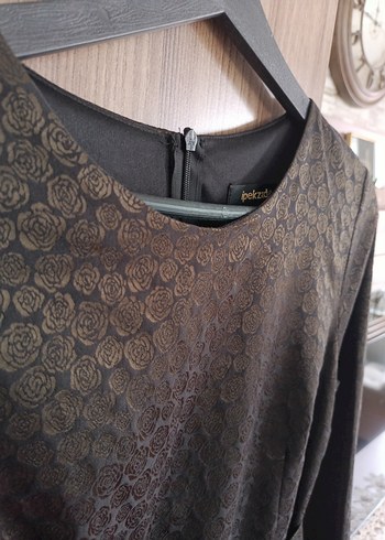 Uzun Kollu  halı jakar kumaş Elbise - Görsel 3