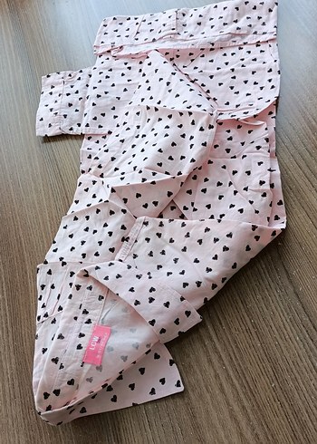 Pembe Kalp Desenli Uzun Kollu Kadın Gömlek - Görsel 2