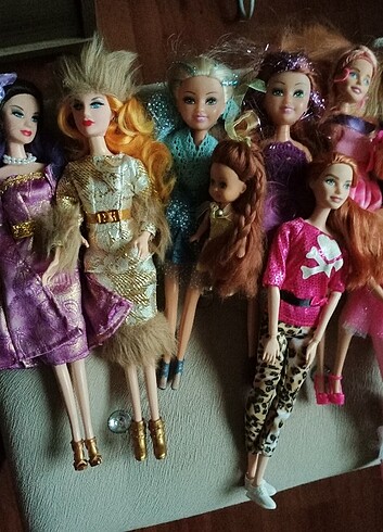  Beden Renk Barbie bebekler