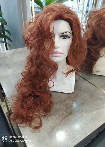Uzun Kıvırcık Kızıl Peruk