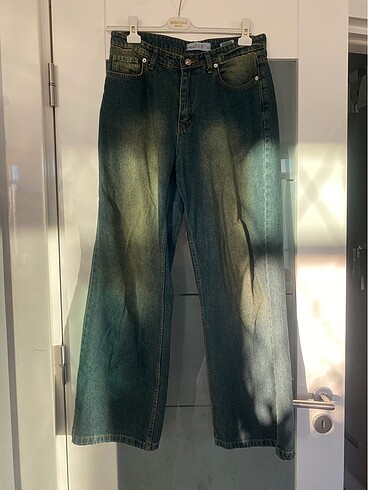 Baggy yeşil yıkamalı jean pantolon