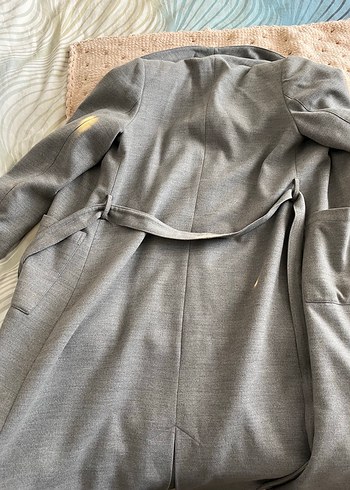 Gri Kruvaze Yaka Kaban - Görsel 5