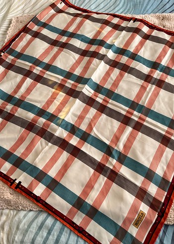 Kadın Burberry eşarp - Görsel 2