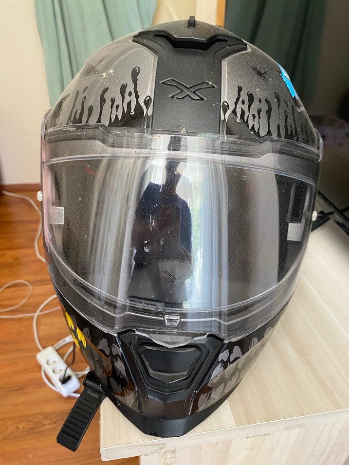 Kemerli Siyah Baskılı Motosiklet Kaskı Interkomlu - Görsel 4