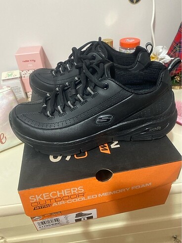 Skechers 39