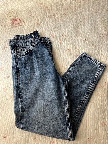 Mom jean