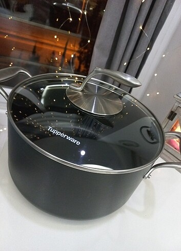 TUPPERWARE GURME 7LITRE TENCERE