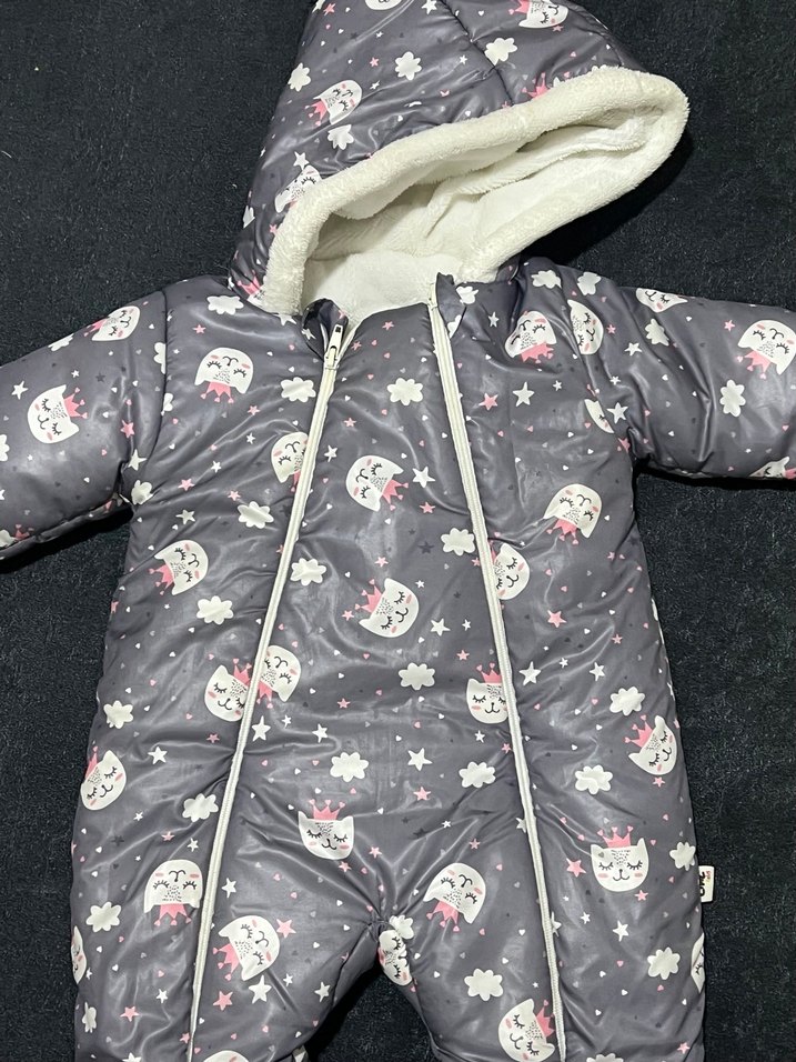 Gri Kapüşonlu Bebek Kış Tulumu - Görsel 3