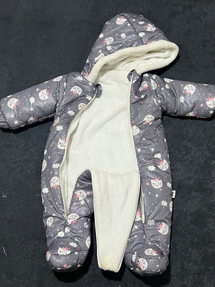 Gri Kapüşonlu Bebek Kış Tulumu - Görsel 5