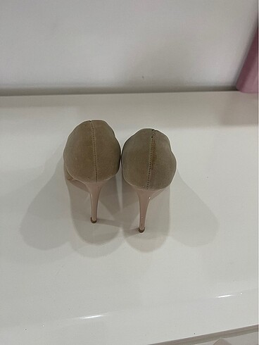 38 Beden camel Renk Zara stiletto ayakkabı