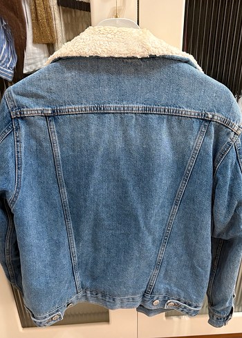 Peluş Detaylı Kadın Mavi Kot Ceket - Görsel 3