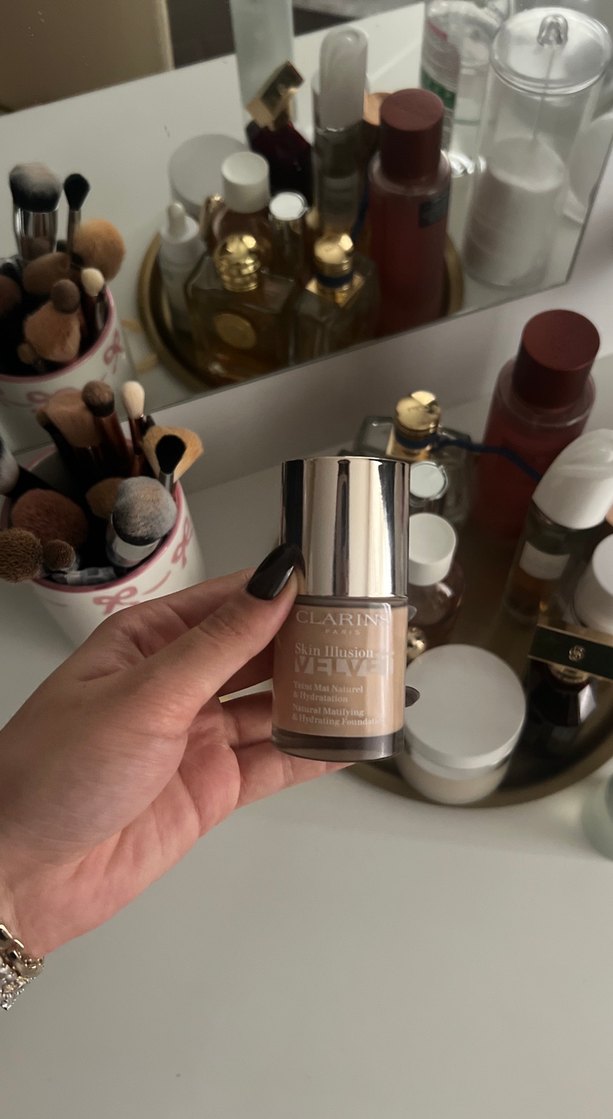 Clarins Skin Illusion Fondöten - Görsel 3