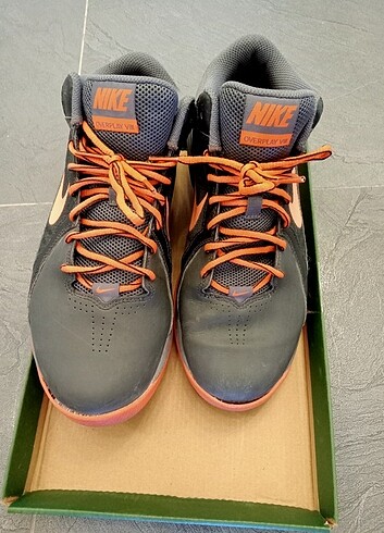 Nike basketbol ayakkabisi