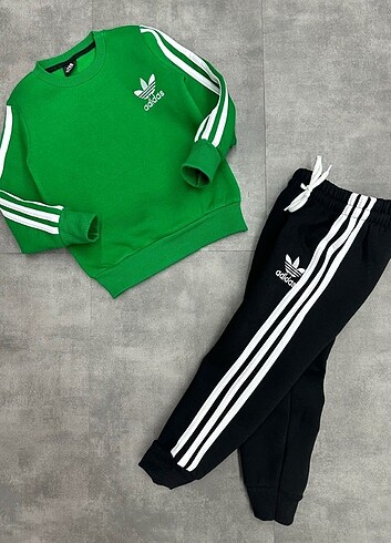 Adidas eşofman takımı 