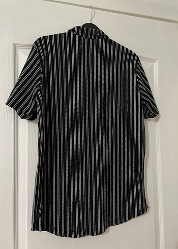 Düğmeli Siyah Çizgili Erkek Gömlek - Görsel 2