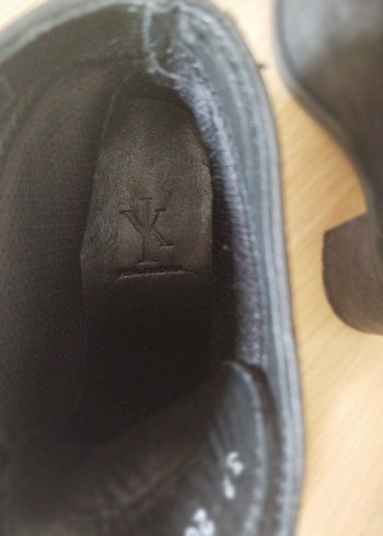 Siyah süet bağcıklı blok topuklu bot - Görsel 4