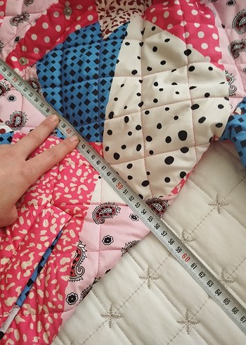 Renkli Kapüşonlu Desenli bayan mont - Görsel 7