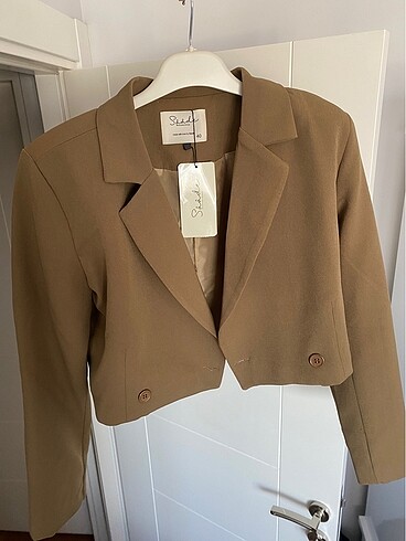 Kısa blazer ceket