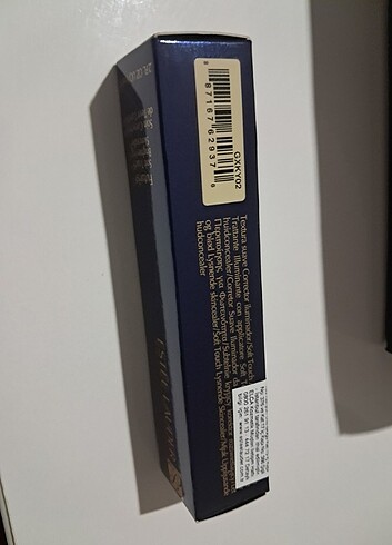 Beden Estee Lauder Futurist Kapatıcı