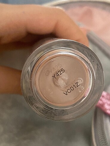  Beden Renk Make Up Forever Fondöten