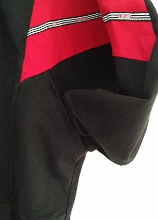 l Beden Cepli yarasa kollu spor sweat