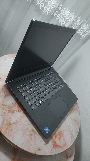  Lenovo V14 82c2006 Btx mineral gri