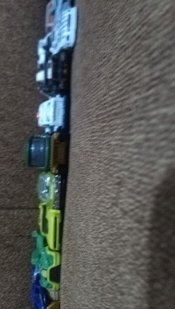  Beden Renk Hotwheels teklif verin pazarlık yapilir