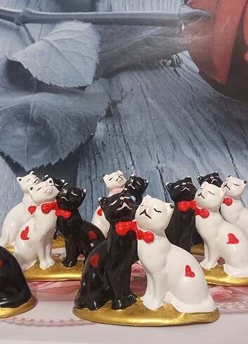 Diğer Kedi biblo