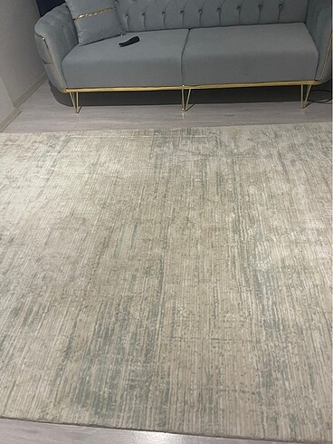 Diğer 4 metre kare halı