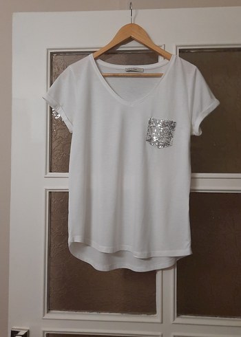 Kadın Beyaz V Yaka Kısa Kollu Tişört - Görsel 3