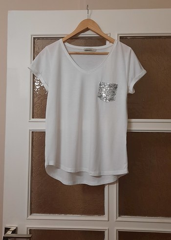 Kadın Beyaz V Yaka Kısa Kollu Tişört - Görsel 2