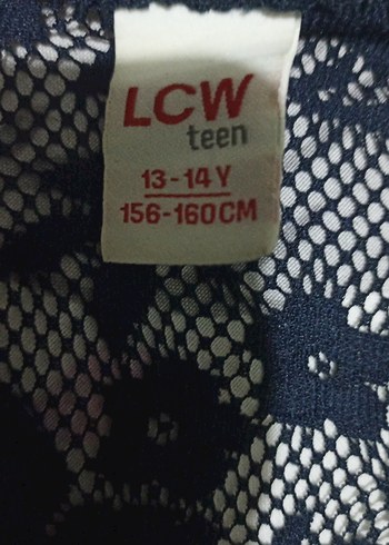 LC Waikiki Siyah Dantelli çocuk yelek