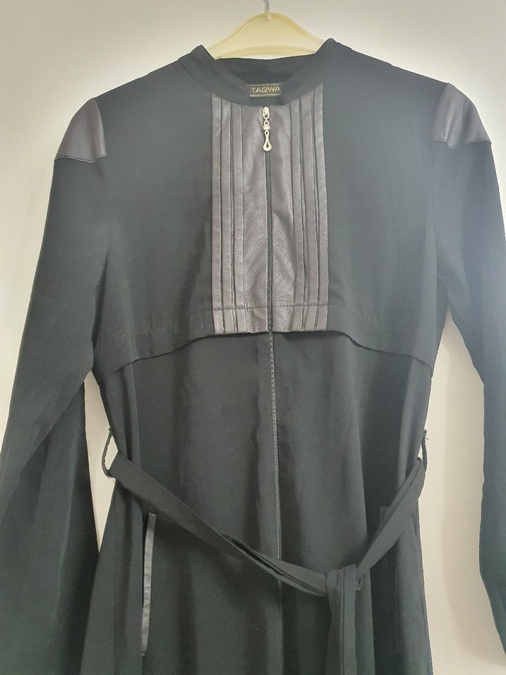 Uzun Siyah Gotik Kemerli ferace - Görsel 2