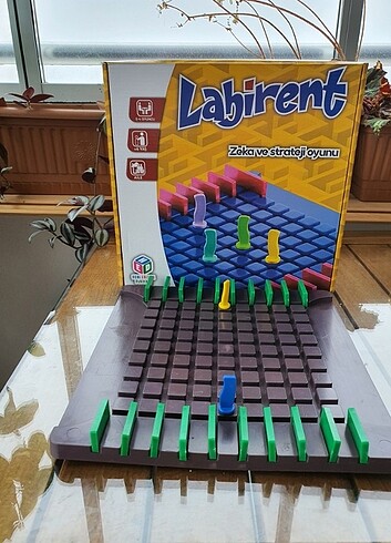 Koridor labirent barikat